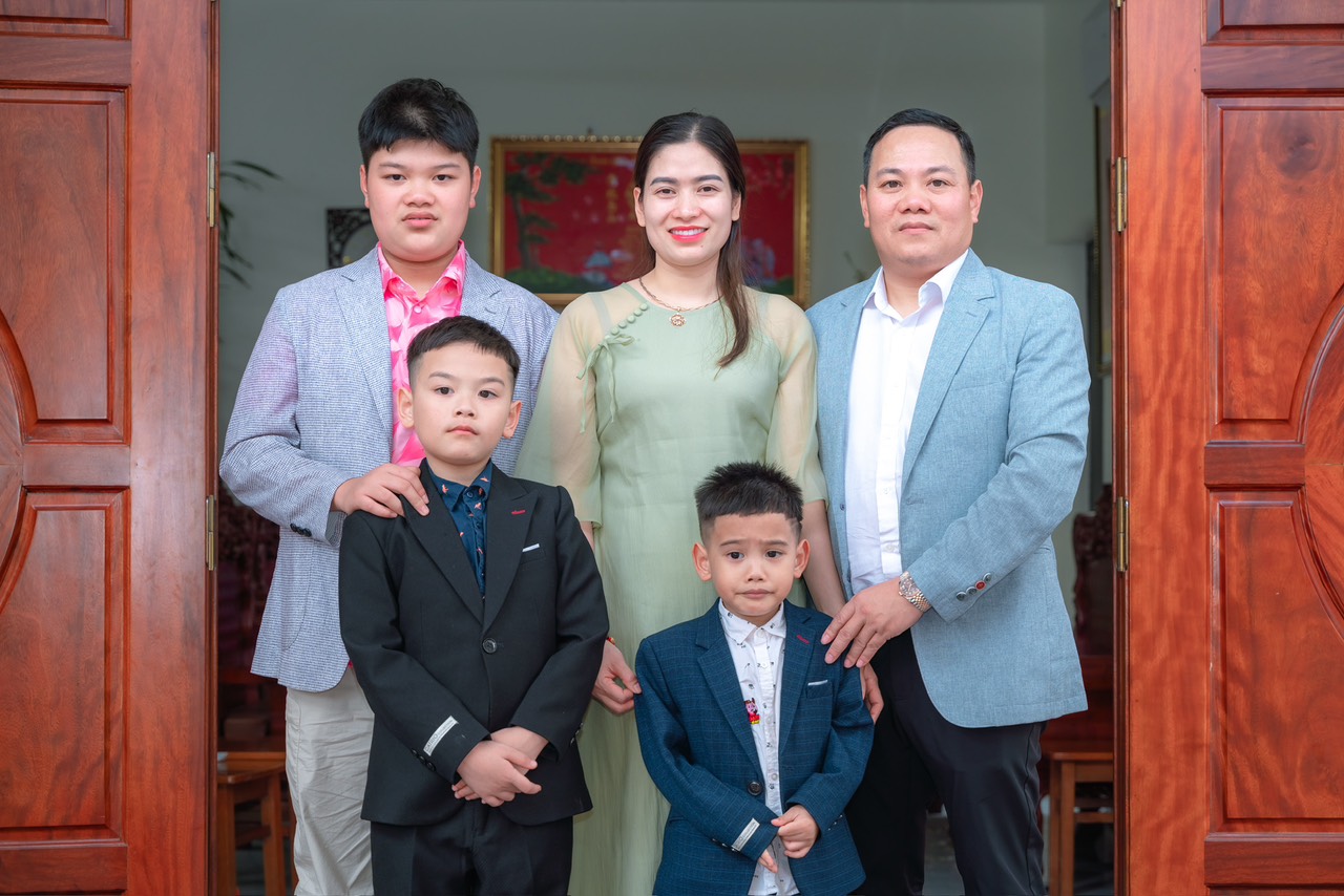 Mrs. Vũ Thị Hậu