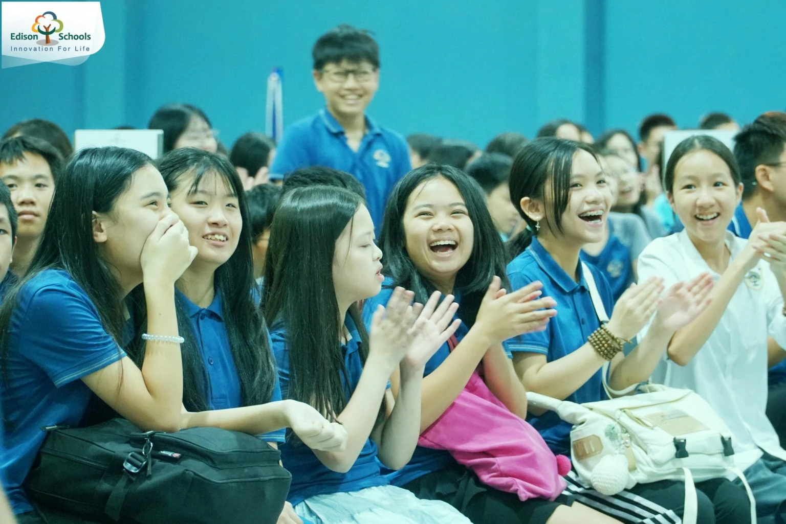 Trường THCS Edison | Edi-X bùng nổ cảm xúc ngay vòng thi đấu đầu tiên