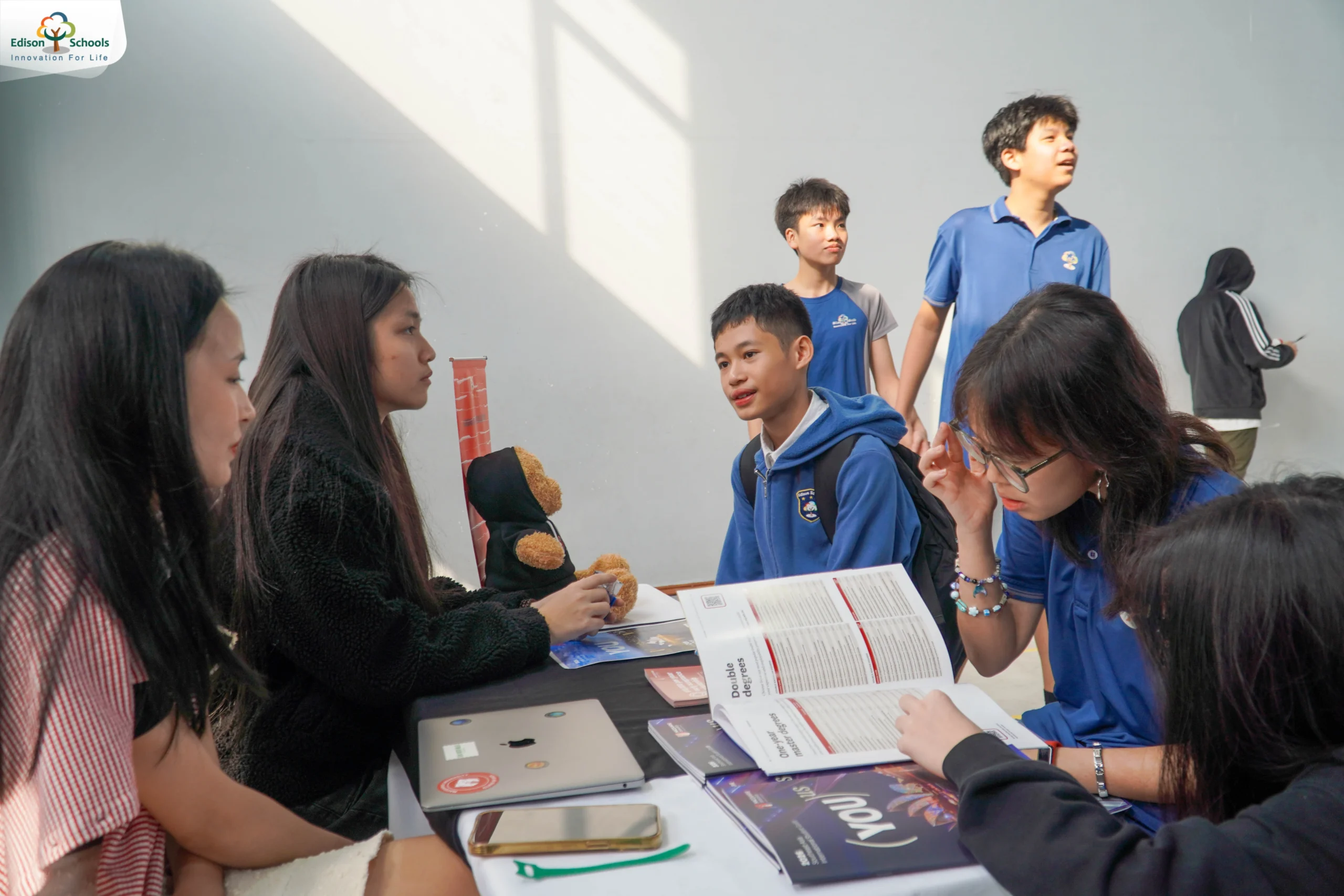 Edison University & Career Fair 2025 – Ngày hội để học sinh “lựa dòng để ra khơi” và mở rộng lựa chọn tương lai