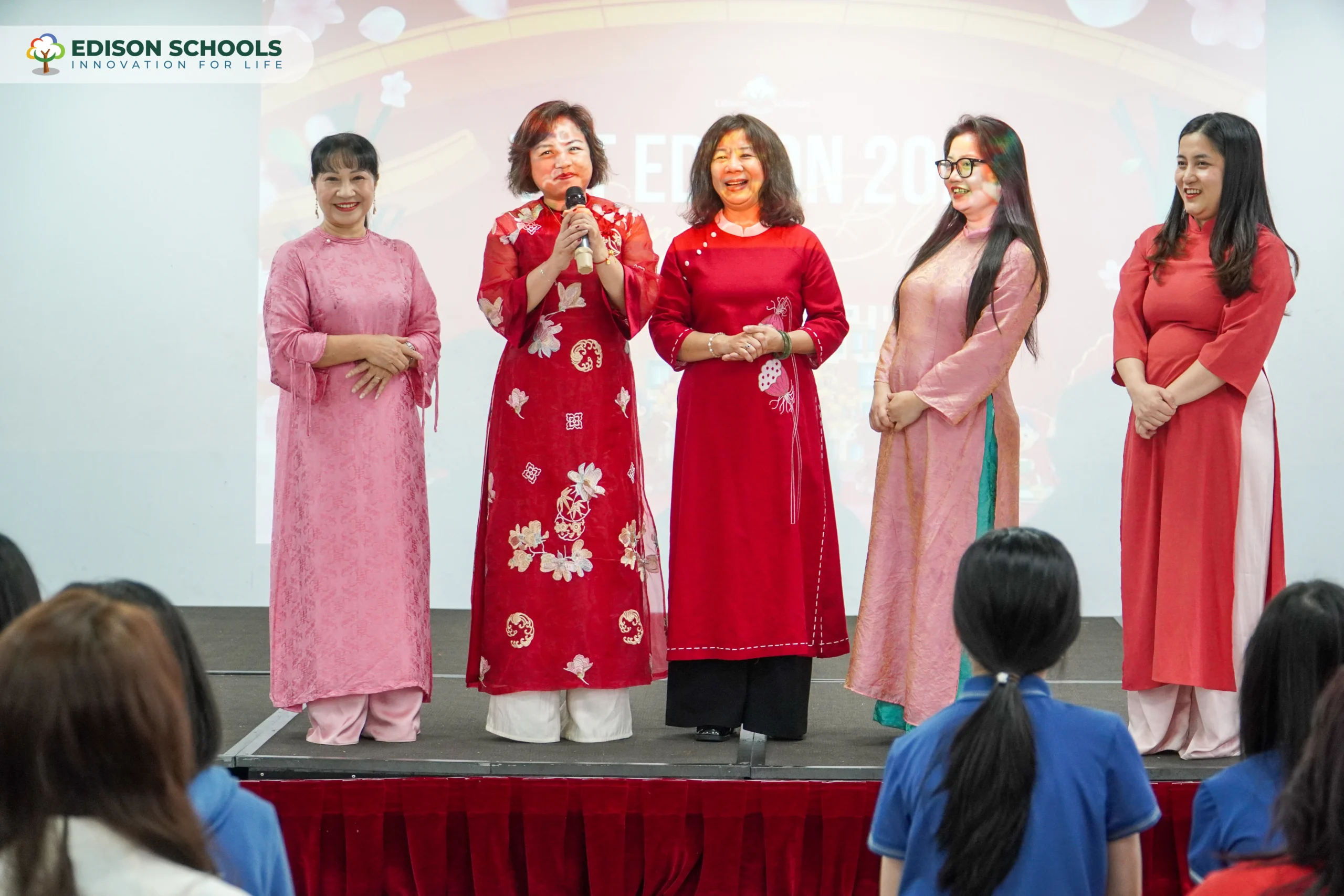 SCHOOL COLOUR DAY (TRADITIONAL RAINBOW) – SẮC XUÂN RỘN RÀNG TRỞ LẠI SÂN TRƯỜNG EDISON SCHOOLS AN KHÁNH