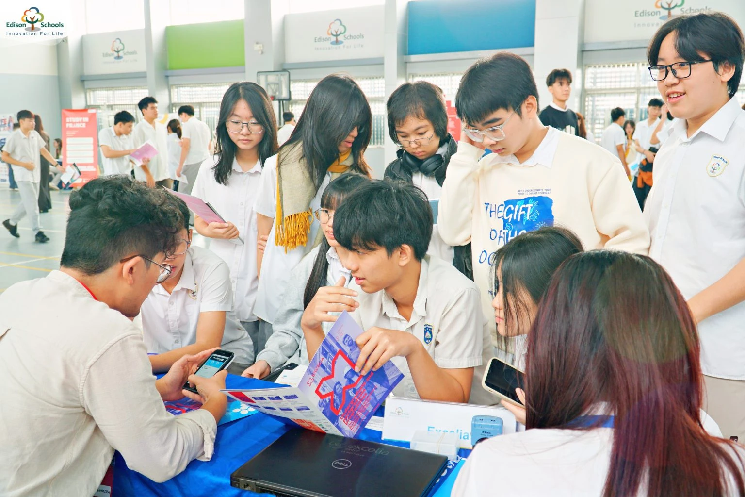 Uni Fair – Ngày hội du học Pháp: Một đất nước tiềm năng với nhiều cơ hội học tập hấp dẫn