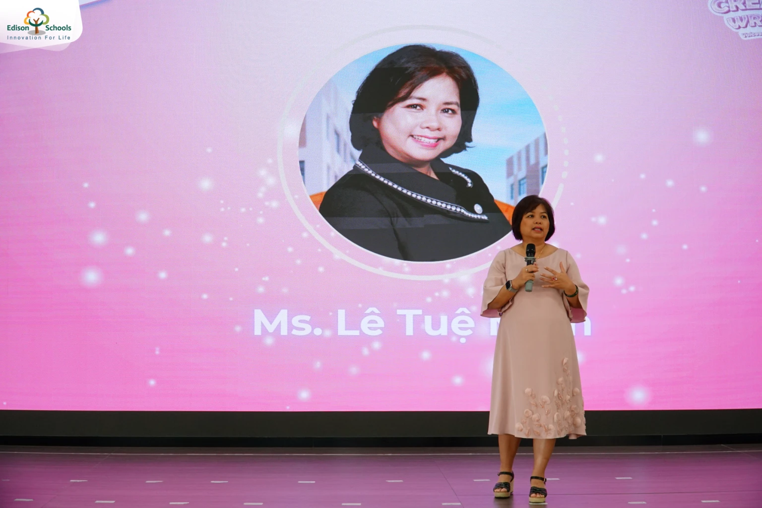 Chung kết Creative Writing Contest 2025-2026 – Tiếng nói sáng tạo mở lối những chân trời